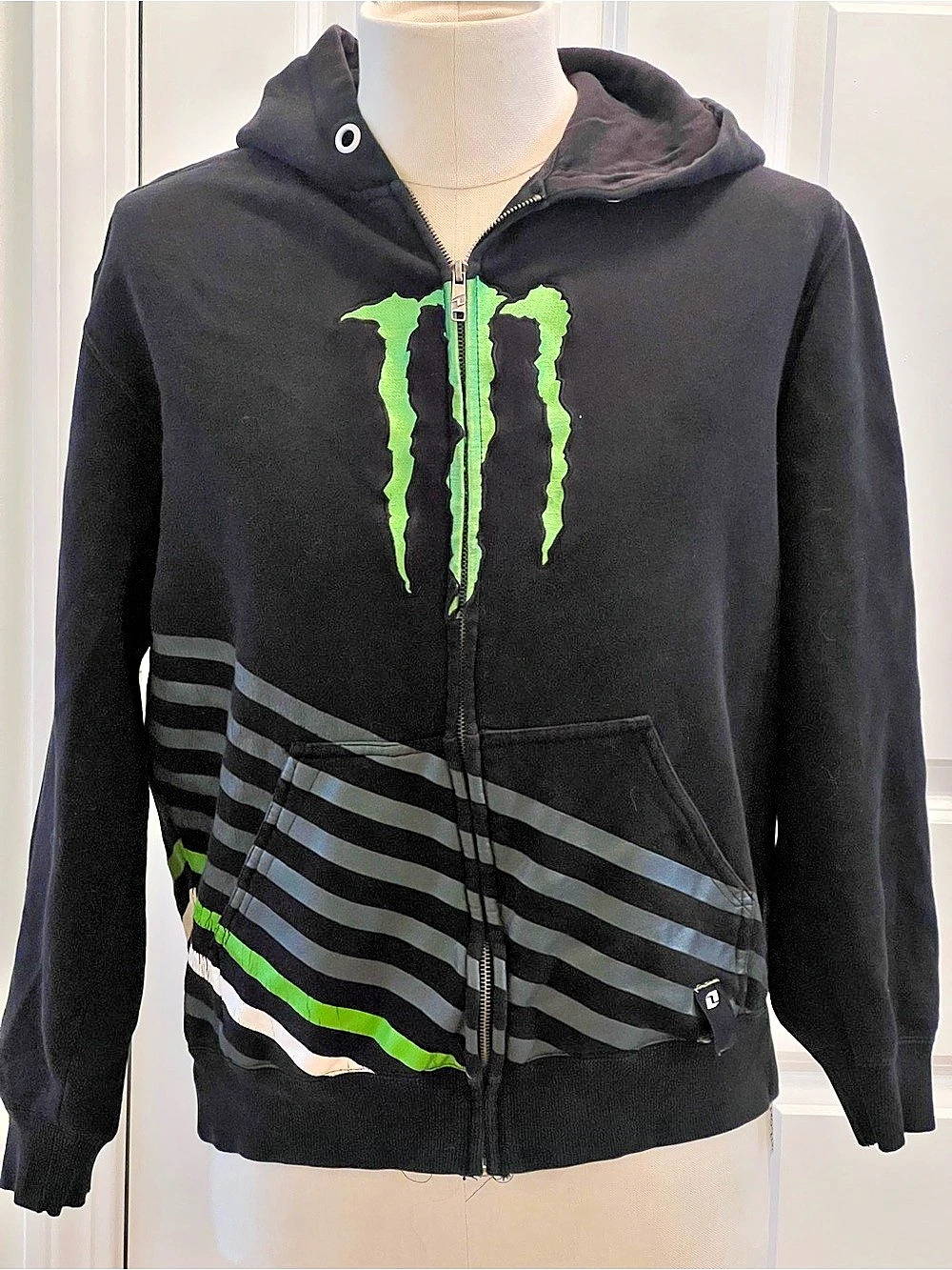 Monster Energy Graphic Zip Hoodie in Black & Green Size Small